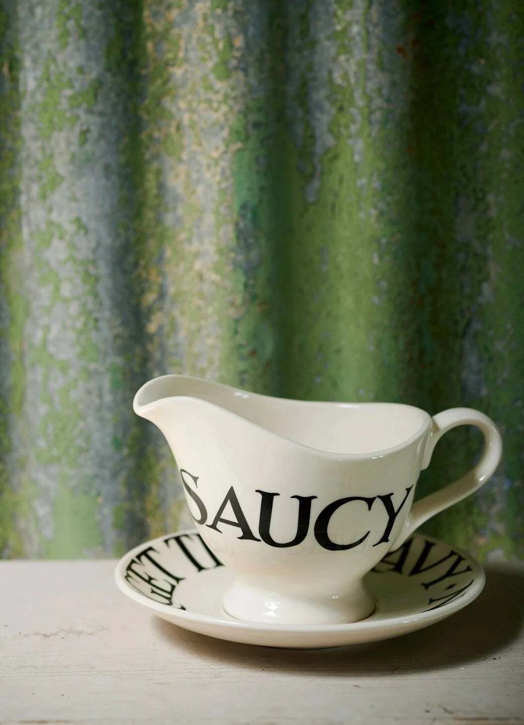 Black Toast Gravy Jug &amp; Stand *ARRIVING NEXT WEEK*