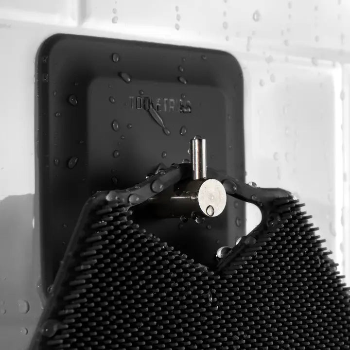 The Arnold Reusable Hook: Charcoal