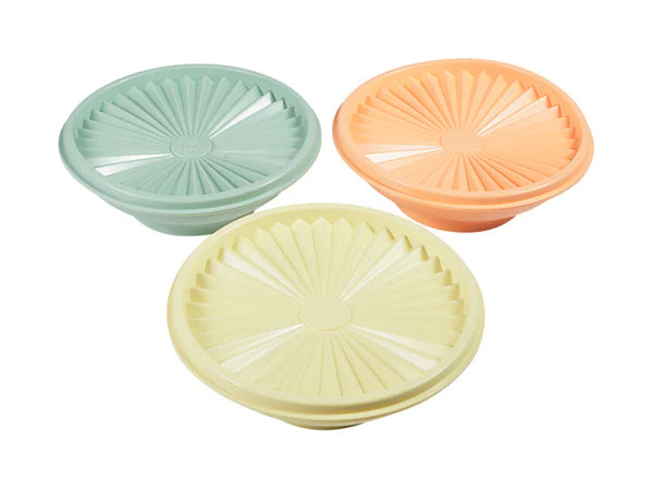 Tupperware Heritage Salad Bowl Set of 3  *ARRIVING IN 1 WEEK*