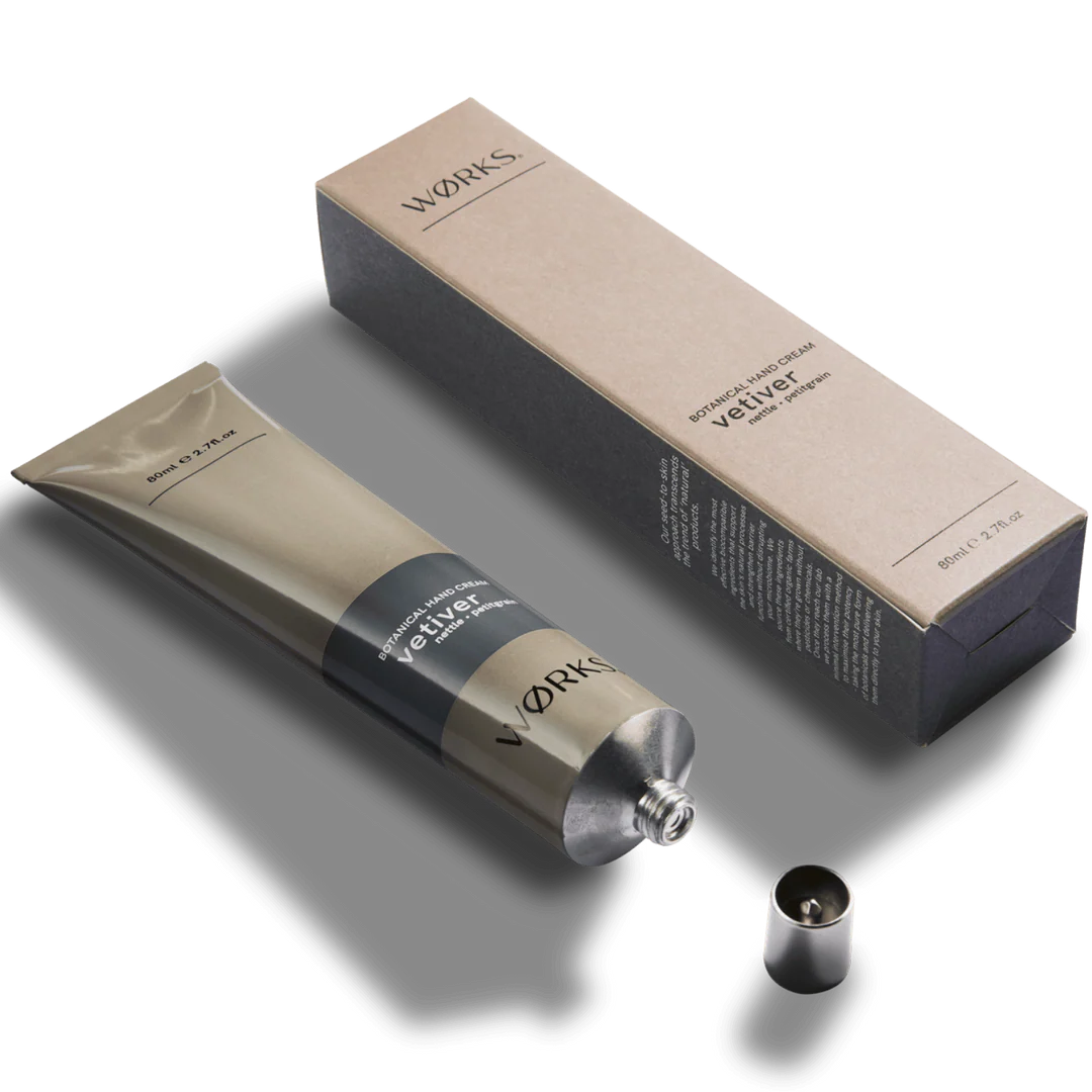Works Veriver hand crea, product with packaging on a white background