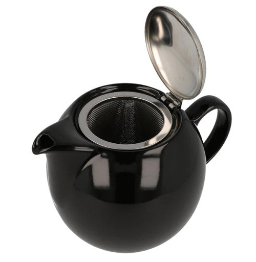 An open lid on black teapot